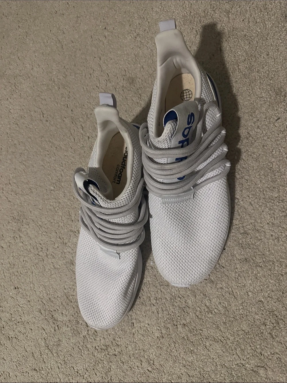 NWOT adidas White and Blue Cloudfoam comfort Mesh Lace-Up Sneakers